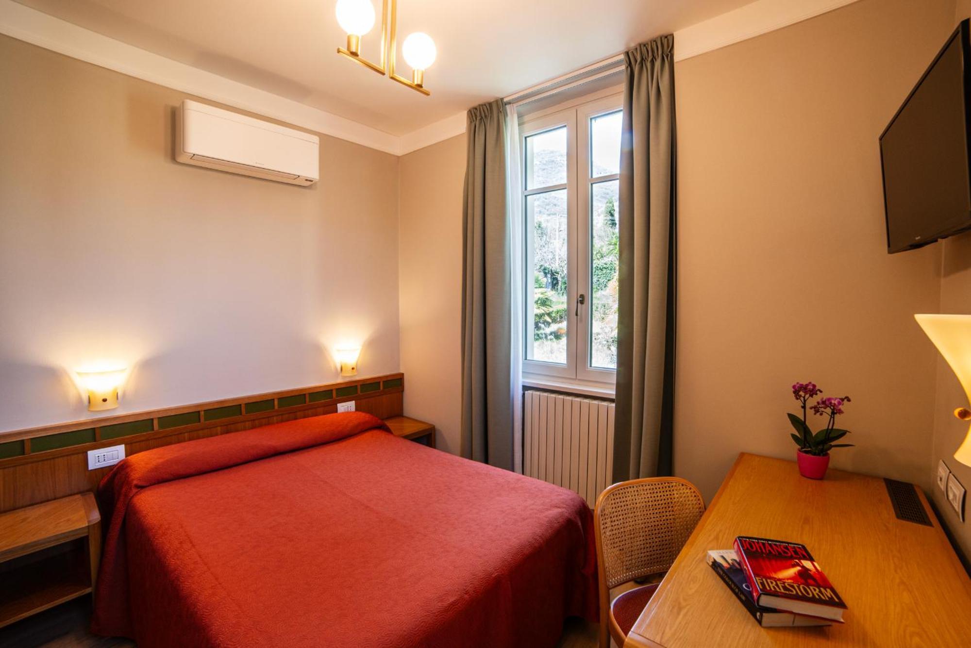 Hotel Villa Marie Tremezzo Oda fotoğraf